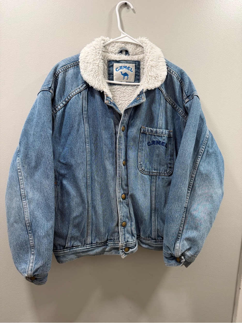Mens vintage Camel 🐪 cigarettes Light Blue Sherpa-Lined Denim Jacket bomber L
